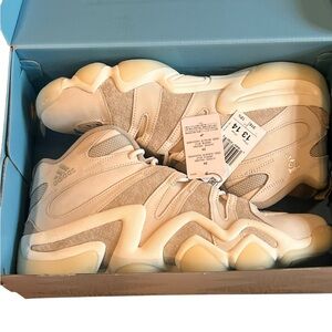 NWT, Men’s Adidas Crazy 8 Off-White Basketball Sneakers, Size 13